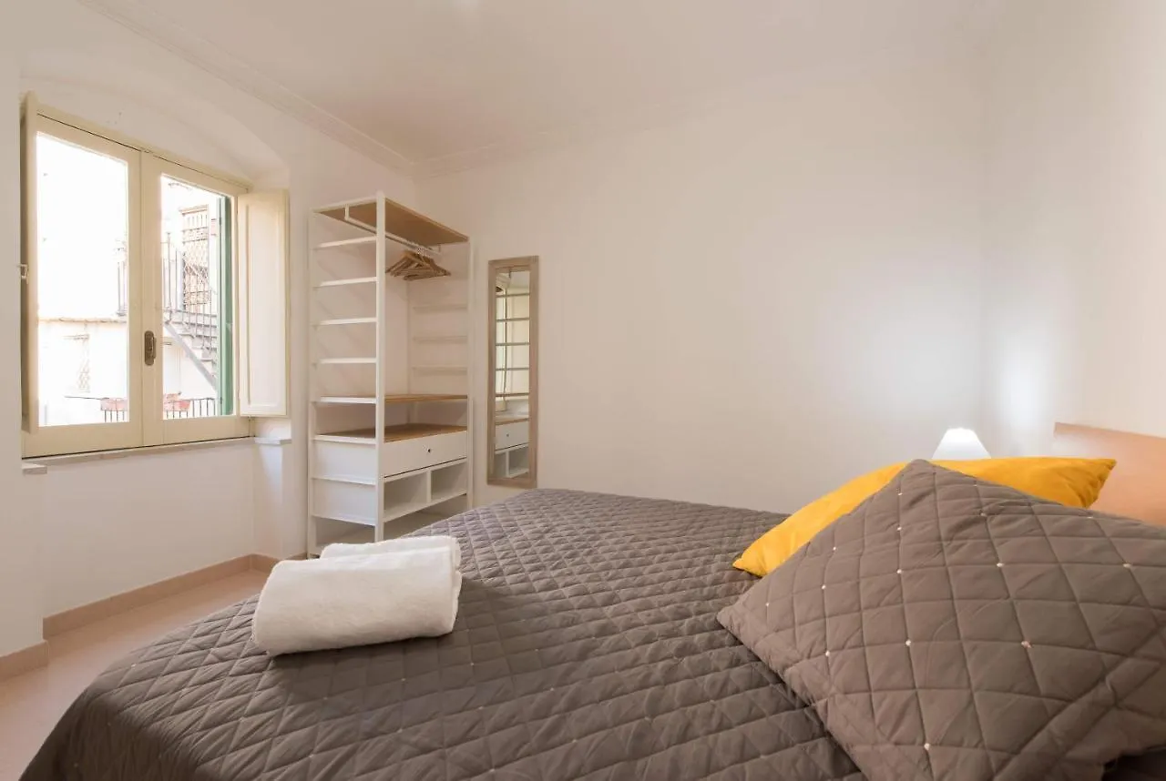 Duomo Seaside Deluxe Apartment By Ortigia Apartments Syracuse
