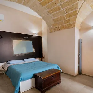 Vico5 , Lecce Italy